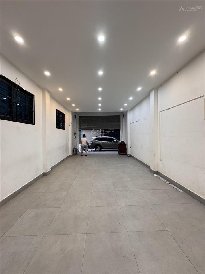 Cực hiếm, nhà 5t kd mặt phố cầu noi, bắc từ liêm 35m2 giá chỉ 10 tỷ