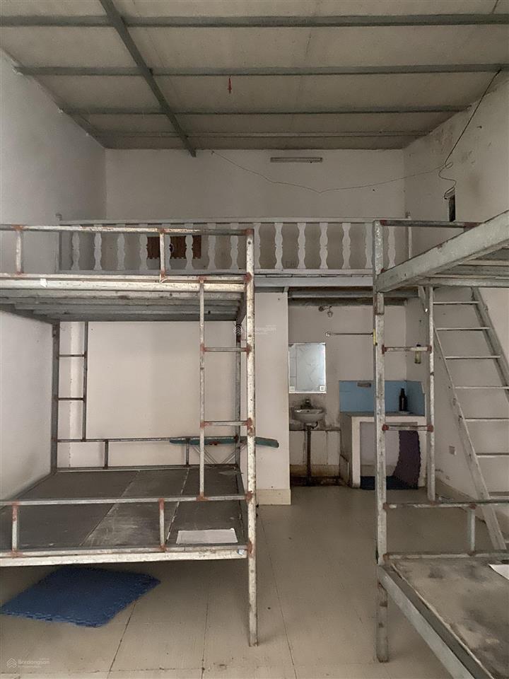 Bán nhà c4 33m2 đường an dương vương, tây hồ giá 6 tỷ