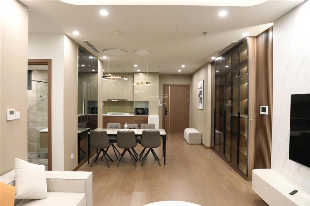 Cho thuê cc the matrix one, giá thỏa thuận, 112m2, 3pn, 2wc, đầy đủ tiện ích đẹp