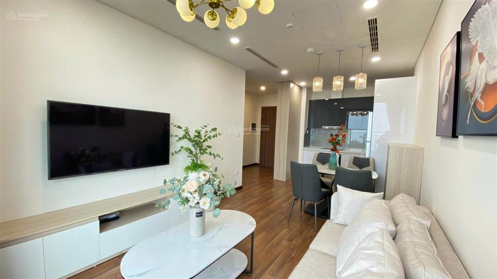 Bán căn hộ 2pn, 2wc, mipec rubik 360, 70m2, 2n2wc, giá chỉ 8,x tỷ tại xuân thủy, cầu giấy, hà nội