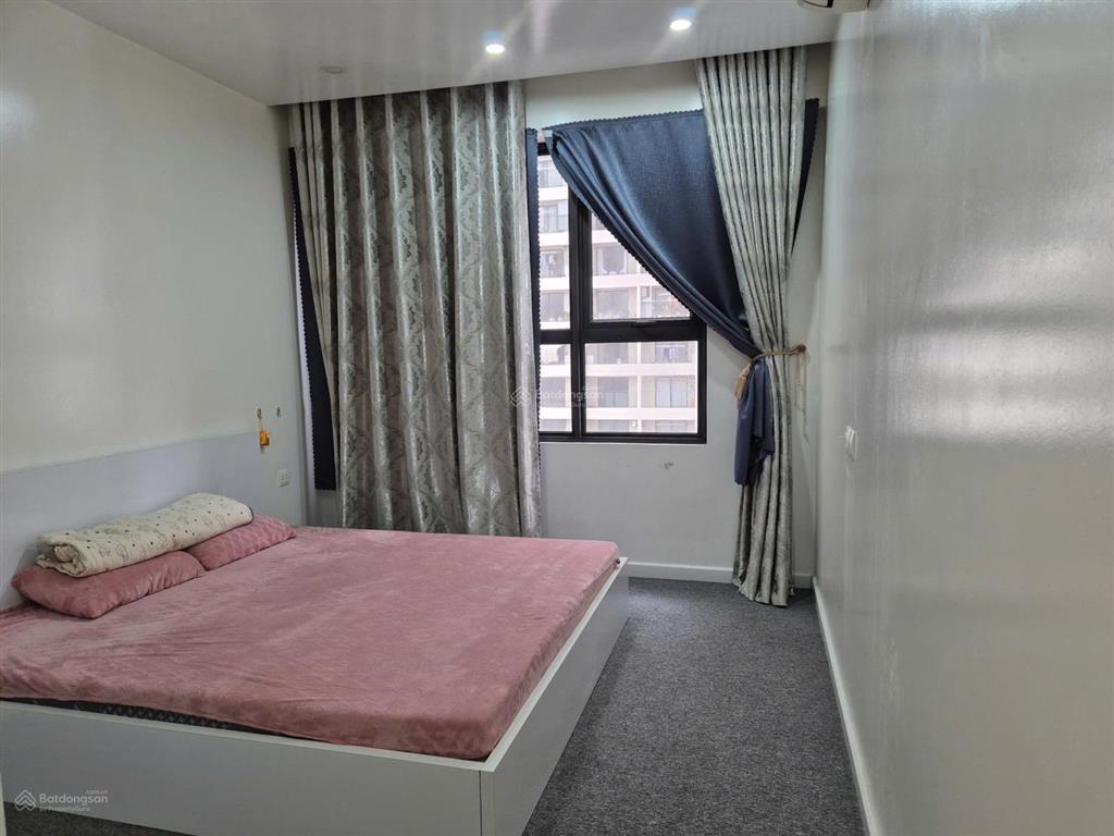 Cho thuê cc vinhomes d'capitale, 68m2, 2pn, 2wc, giá 1825 tr giá hời dự án, cực hot!