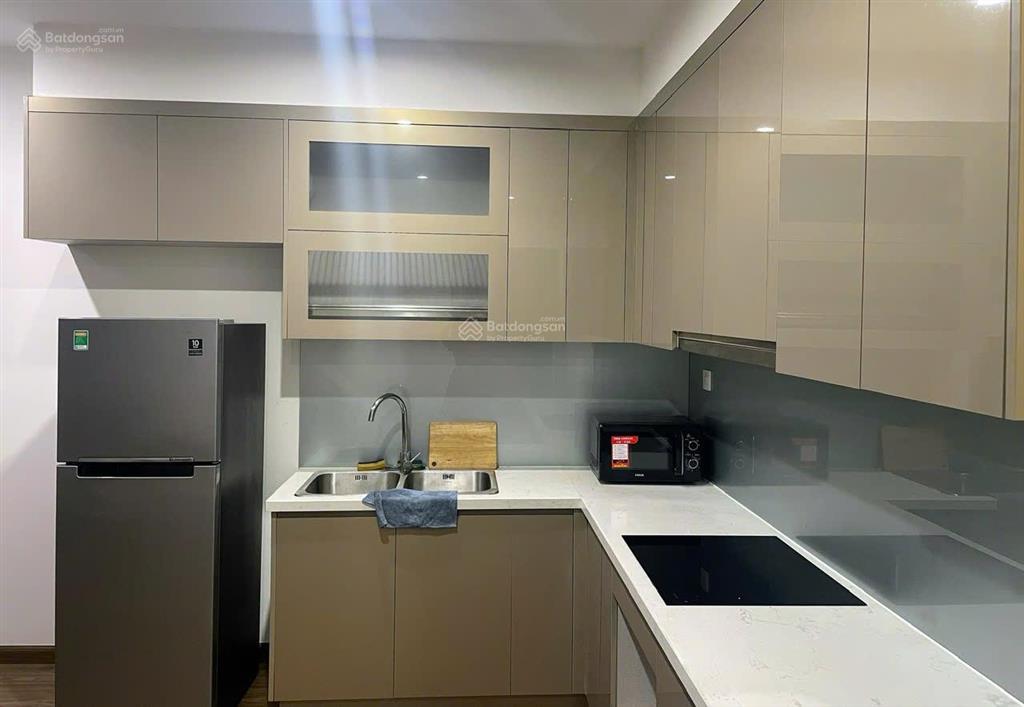 Cho thuê căn hộ 67m2, vinhomes west point, 2pn, 2vs, tầng trung đẹp, giá chỉ 1922tr.