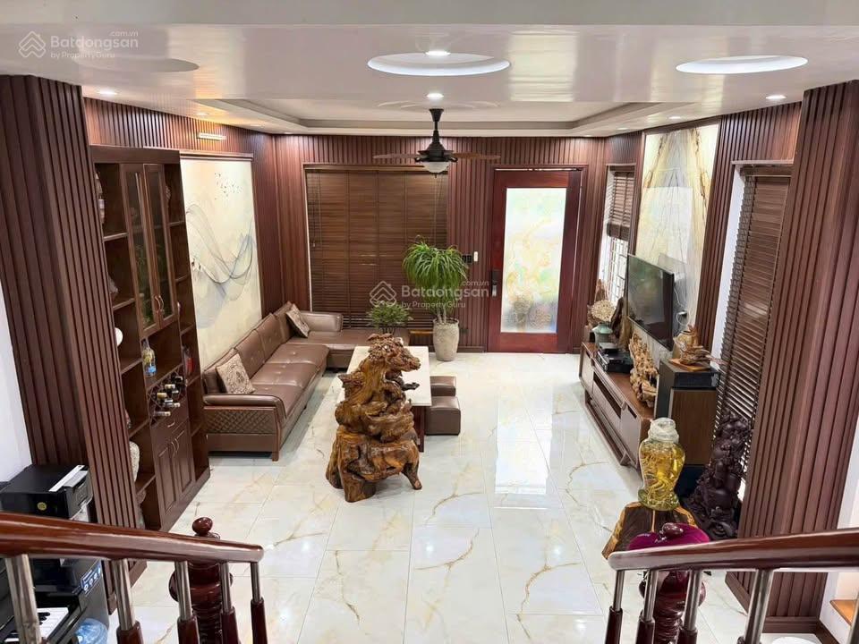 Biệt thự mỹ đình 138m² mặt tiền 11m, ô tô tránh, vỉa hè kinh doanh, giá 38 tỷ  chủ nhiệt bán