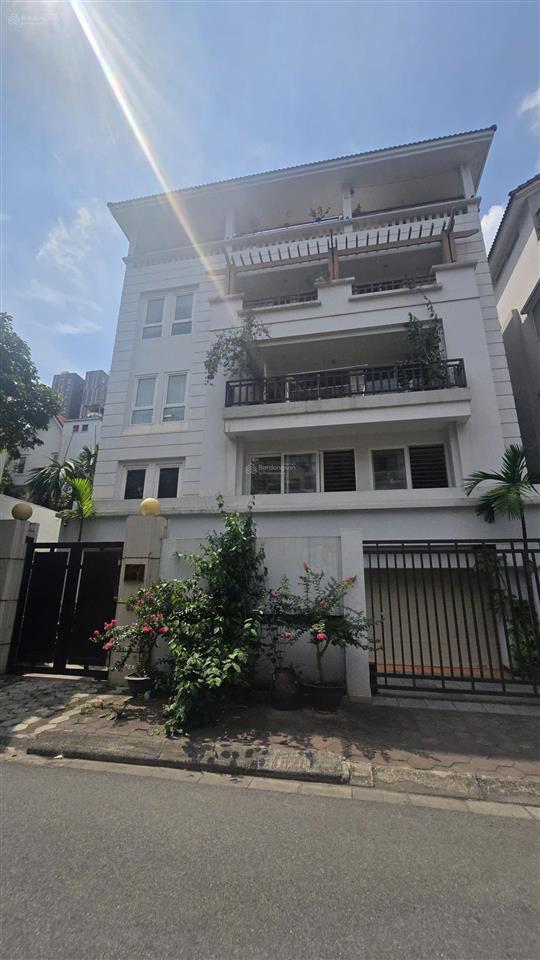 Biệt thự mỹ đình 138m² mặt tiền 11m, ô tô tránh, vỉa hè kinh doanh, giá 38 tỷ  chủ nhiệt bán