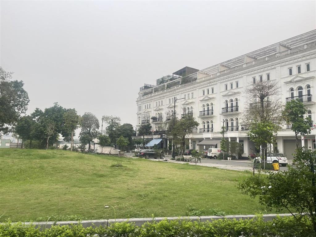 Biệt thự liền kề lô góc louis city  dt96m², 3 mặt thoáng  ở hoặc kinh doanh  giá 29 tỷ có tl