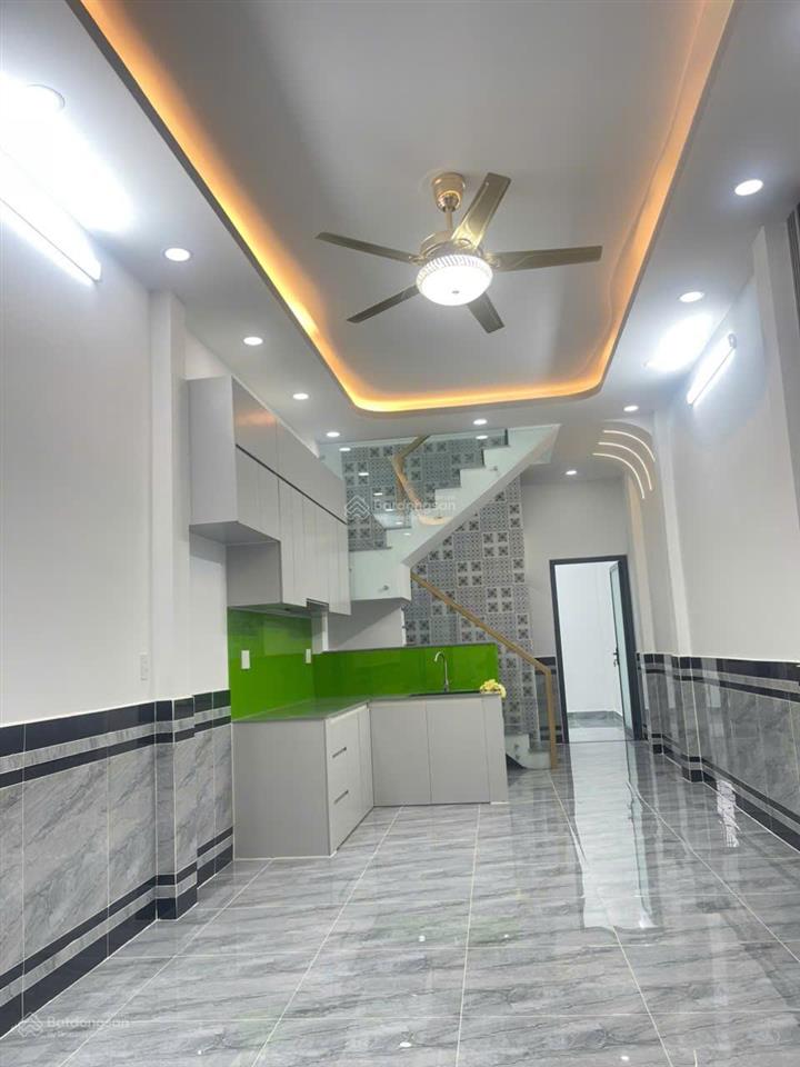 Chủ gửi bán nhà 4 phòng ngủ gần chợ thiếc, lê văn khương, q.12