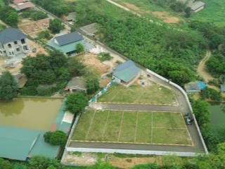 Bán đất cực đẹp tại xã phú cát, 2,3 tỷ, 100m2 view hồ, 2 thoáng