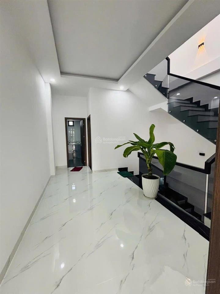 Bán nhà mặt phố tại khu đô thị mỹ phước 3, giá tốt chỉ với 2 tỷ, 70m2