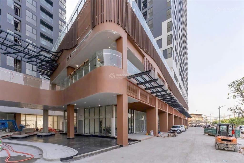 Bán nhanh căn shophouse 60m2 giá 5.890 tỷ allin có hỗ trợ vay bank  tầng 2 daqua