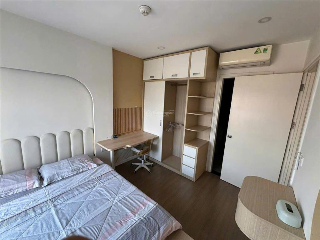 Bán 2pn.2wc full nt đẹp 4,7 tỷ view sông q1 cc river panorama q7  sổ hồng riêng