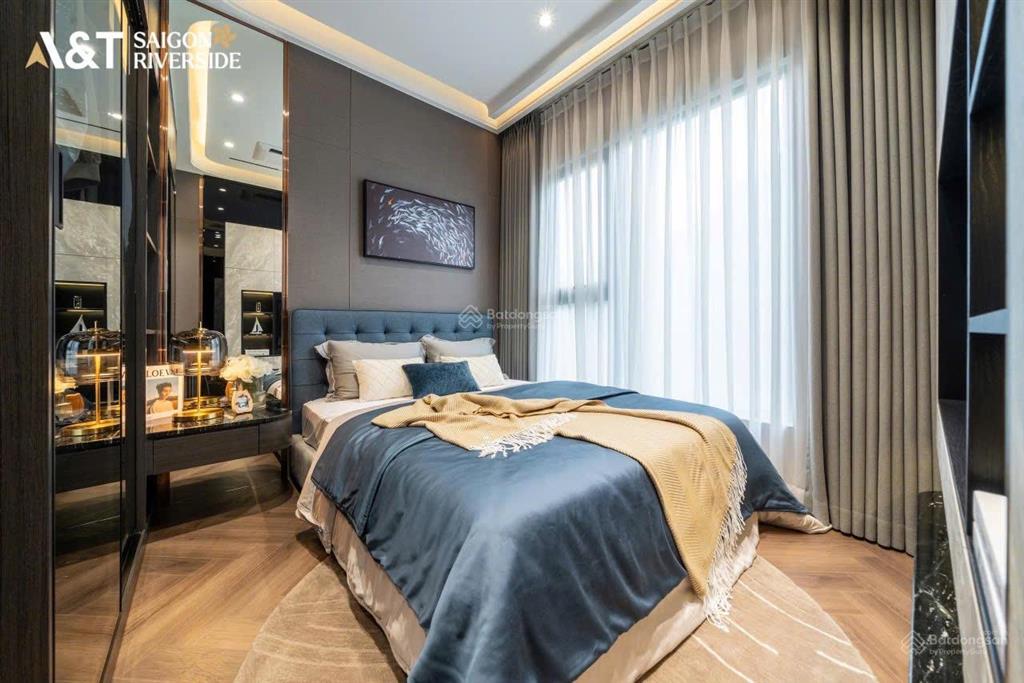 Bán gấp căn 2pn hướng đông nam view tp giá 3tỷ378 chênh nhẹ
