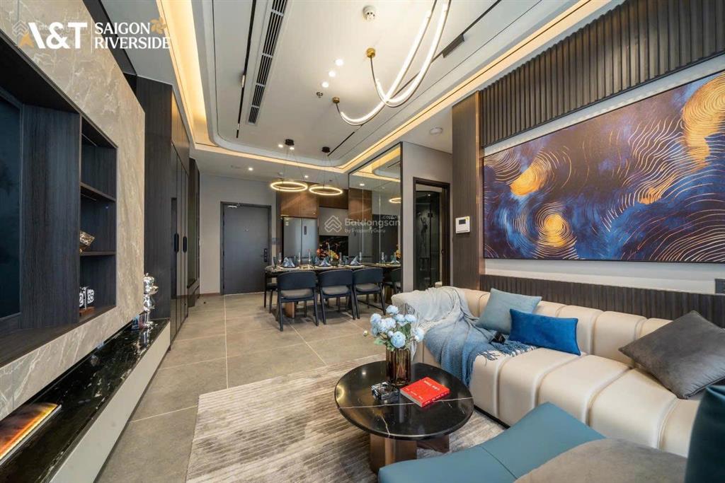 Bán gấp căn 2pn hướng đông nam view tp giá 3tỷ378 chênh nhẹ