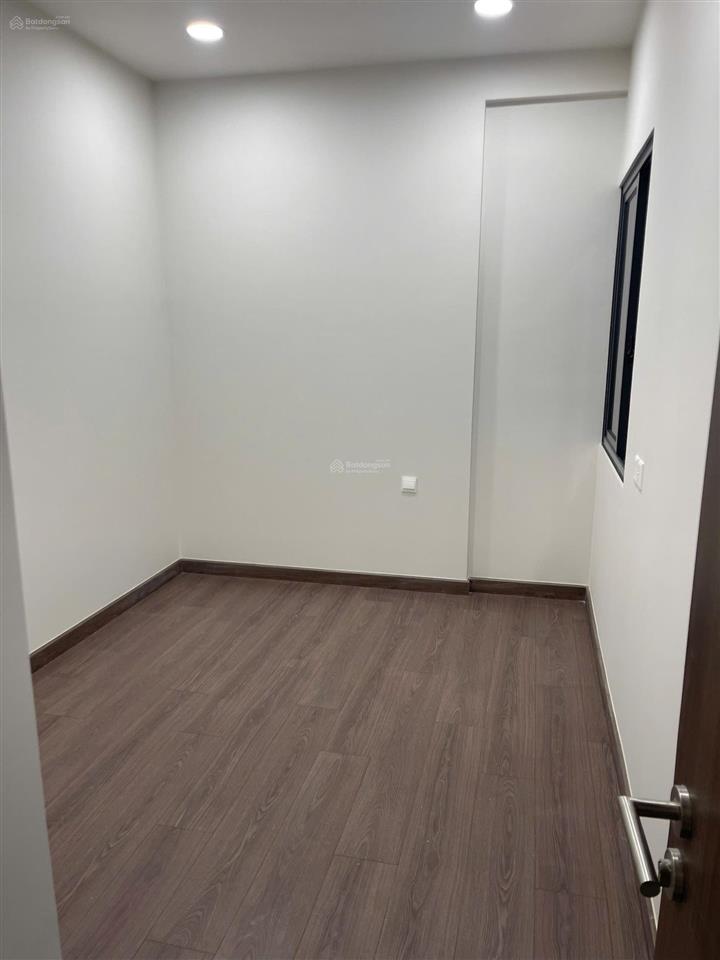 Bán gấp cc 2pn 73,45m² ht pearl, giá tốt chỉ với 3,1 tỷ tầng đẹp view nội khu+ trung tâm