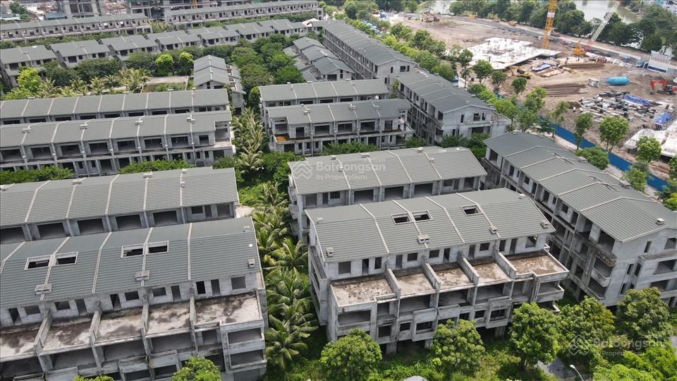 Bán shophouse vạn tuế ecopark, diện tích 100m2, trục đường chính đối diện haven park, giá 19, x tỷ