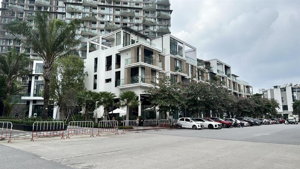 Bán nhà phố vịnh đảo ecopark, căn góc 130m² xây 4 tầng, nhà hoàn thiện giá 36,x tỷ
