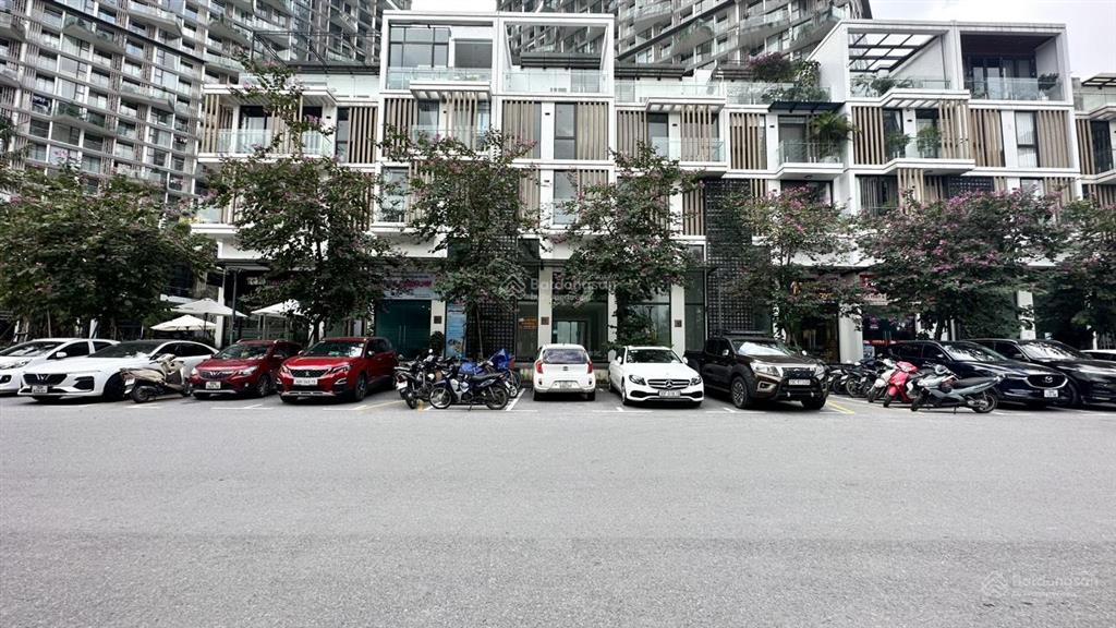 Bán nhà phố vịnh đảo ecopark, căn góc 130m² xây 4 tầng, nhà hoàn thiện giá 36,x tỷ