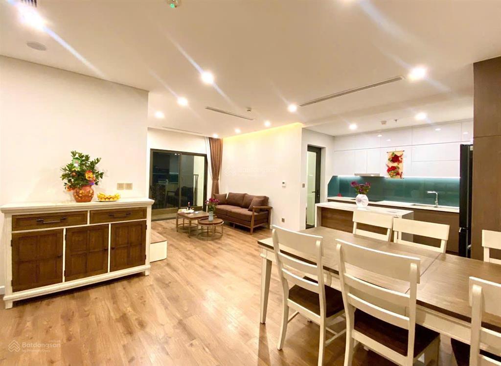 Cho thuê căn góc 3pn+ , view sân vườn siêu đẹp, full nội thất đẹp, nhận nhà ở ngay