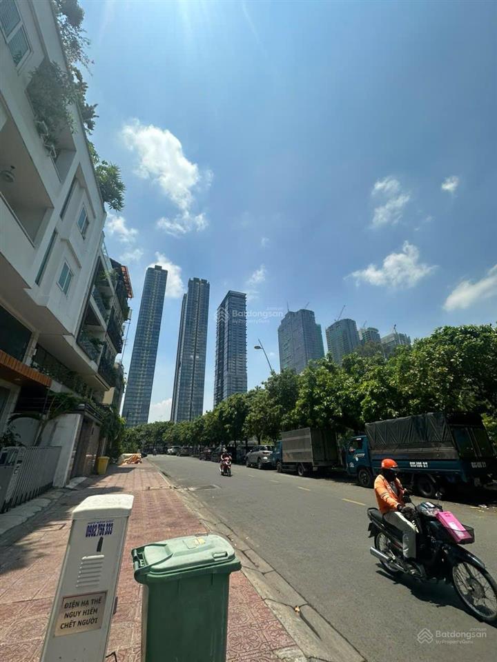 Cho thuê toà nhà trường sa view sông giá tốt. đc 2c13 trường sa, p. 19, bình thạnh (giáp quận 1)