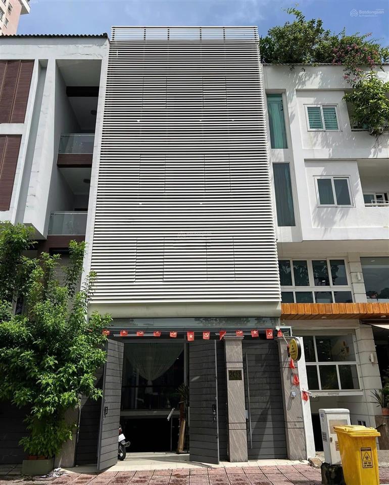 Cho thuê toà nhà trường sa view sông giá tốt. đc 2c13 trường sa, p. 19, bình thạnh (giáp quận 1)