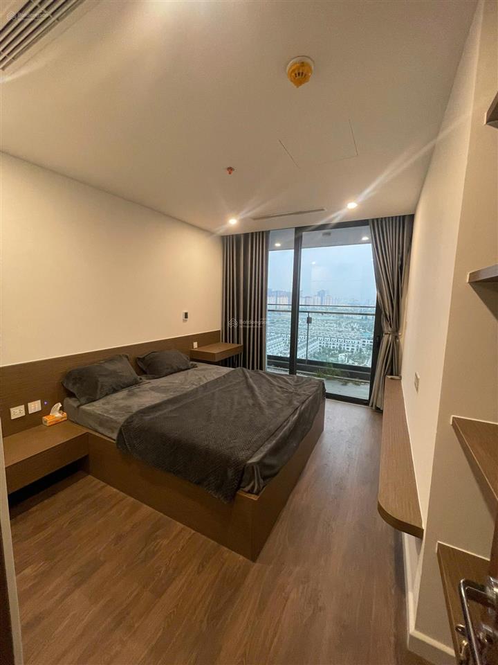 Chỉ hơn 18 tỷ, căn 153m2, 3pn, 2wc cc sunshine golden river ciputra tây hồ.  0904 250 ***