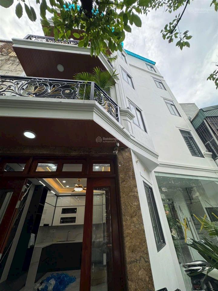 Bán nhà ngõ gốc đề  hoàng mai  4 tầng  full nội thất  ở ngay  giá 6 tỷ.