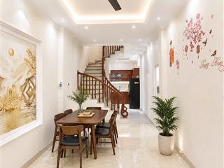 Bán nhà ngõ 339 minh khai 50m, 5 tầng + tum, sân rộng, ngõ thông kim ngưu, 8,9 tỷ