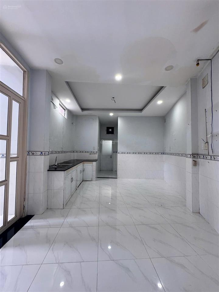 Bán nhà 3 tầng cách hxh nguyễn trung trực 10m, thông hoàng hoa thám, dtsd 120m2, 5.5 tỷ