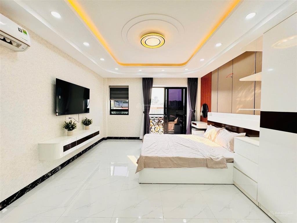 Bán nhà 5 tầng full nội thất cao cấp sát bình thạnh, phú nhuận, gần sân bay, dts 170m2 chỉ 6.9 tỷ