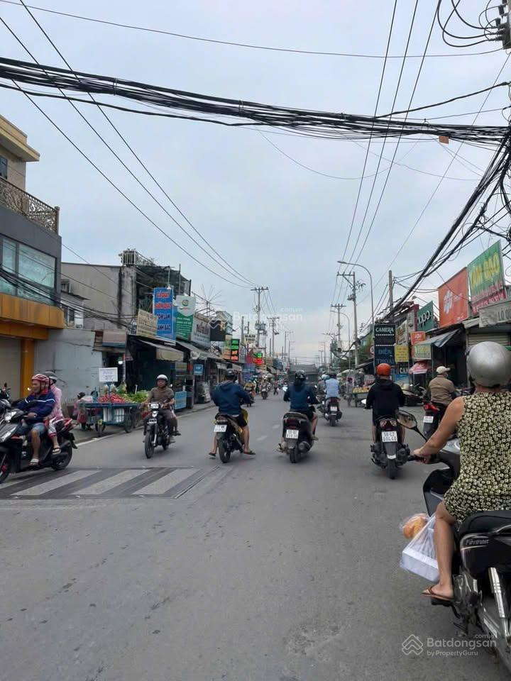 Ngân hàng vib thanh lí căn nhà ở chợ bình điền, đường dương đình cúc,1 lầu, 5mx16,2m, giá 900 triệu