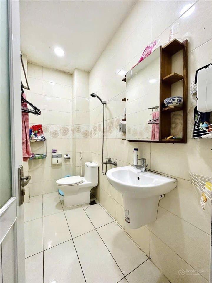 Chính chủ bán gấp nhà ở ngay ql50, đường đa phước, đang cho thuê 14tr/tháng, 5mx17,2m