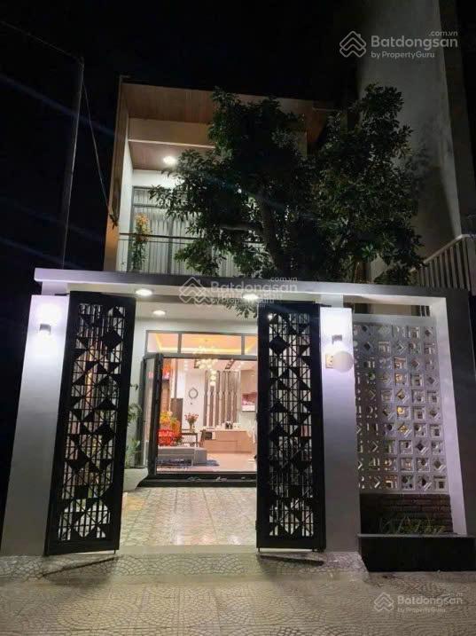 Bán gấp nhà ở ngay vòng xoay an lạc, đường trần đại nghĩa, đang cho thuê 14tr/tháng, giá 910 triệu.