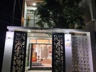 Bán gấp nhà ở gần chợ nhị thiên đường, đường tạ quang bửu, đang cho thuê 17tr/tháng, giá 1 tỷ 460.