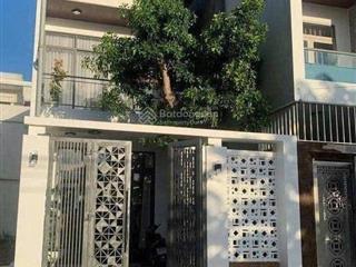 Cho thuê căn nhà hẻm đường tân sơn nhì, 3 phòng ngủ, 5mx16m, 1 lầu, giá 16 triệu