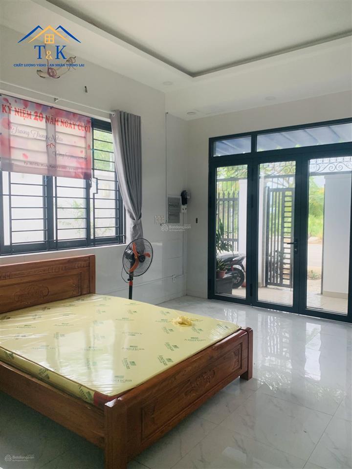 Cho thuê phòng có máy lạnh, giường, nệm giá rẻ tại kdc cát lái.