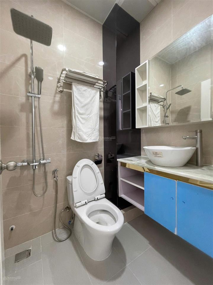 Cho thuê chdv trong kdc cát lái, gần c/c citi soho. đh công nghệ umt.