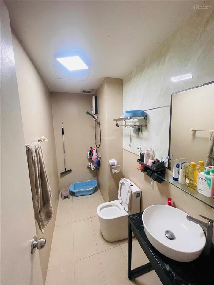 Bán căn hộ 2 phòng ngủ citi home  bàn giao có nội thất  giá phù hợp thị trường.
