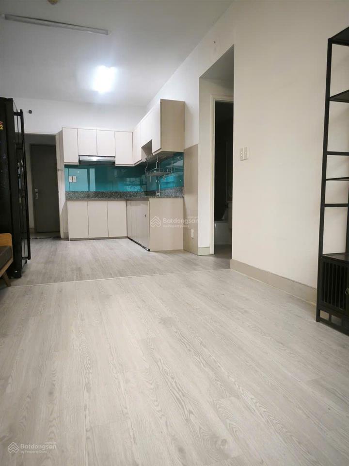 Chuyển nhượng căn hộ 2 phòng ngủ citi home, có nội thất giá phù hợp thị trường.