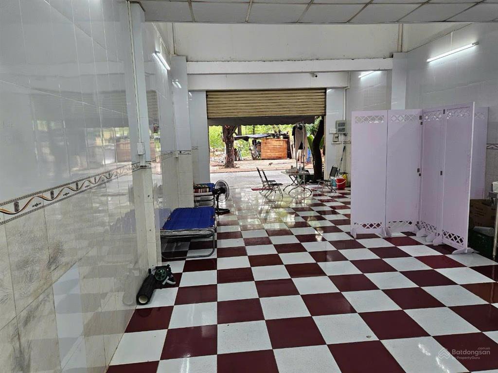 Cho thuê nhà nguyên căn mặt tiền đường đối diện cổng c, cảng cát lái. phù hợp kinh doanh