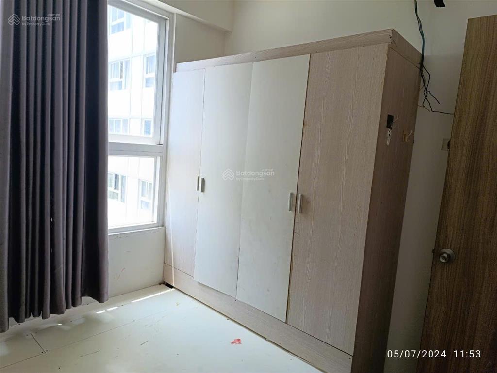 Cho thuê căn hộ 2 pn + 2 wc  có nội thất  giá rẻ bất ngờ.
