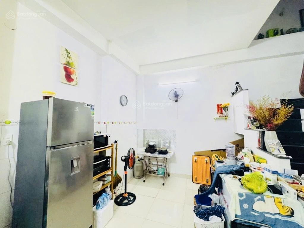 Hẻm ô tô nhỏ  46m2  sát hẻm xe tải  thông pham văn trị  gần mặt tiền  sát kênh xuyên tâm