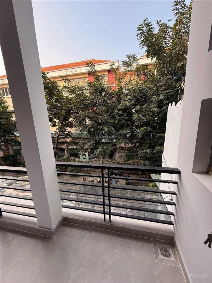 Nhà đẹp 4 tầng đường 23 khu bình phú