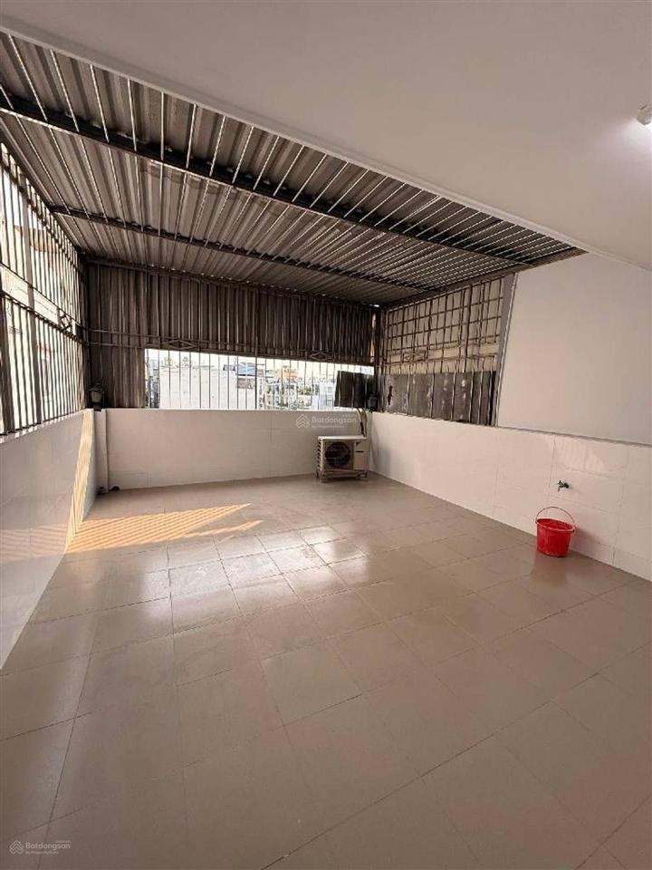 Nhà đẹp 4 tầng đường 23 khu bình phú