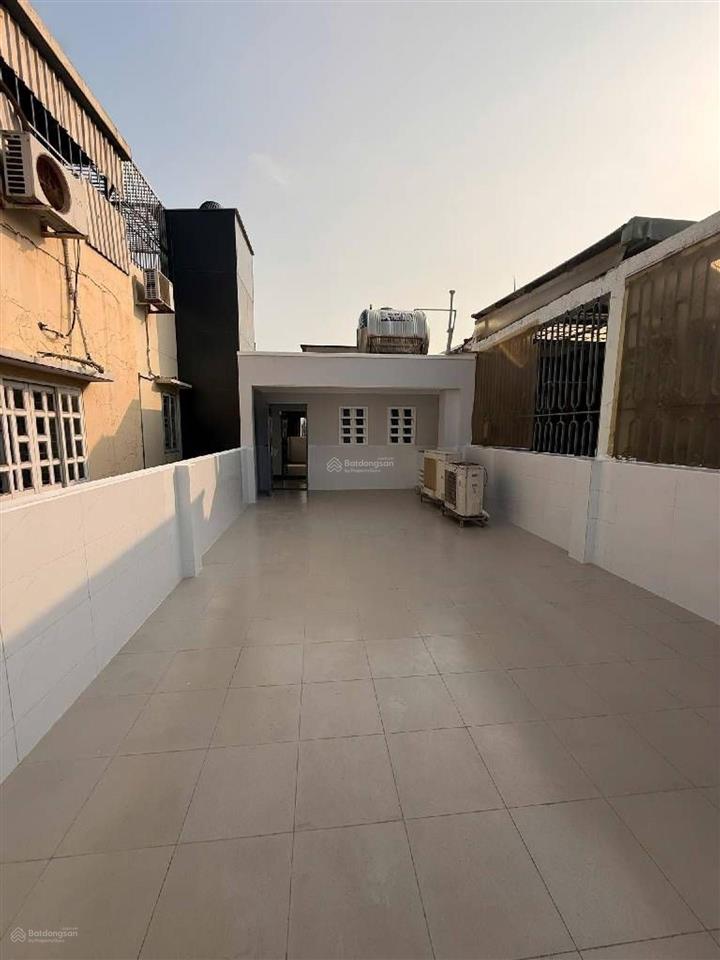 Nhà đẹp 4 tầng đường 23 khu bình phú