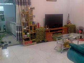 Bán căn hộ tập thể đường dương tử giang quận 5  giá 2,35 tỷ lầu 1 than bộ