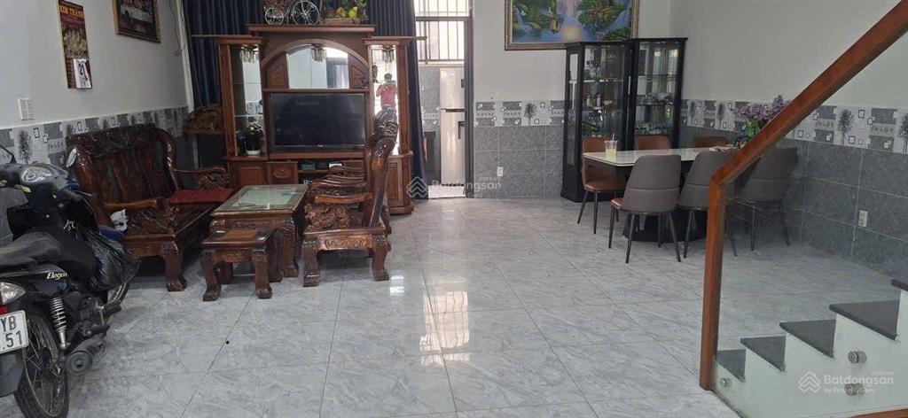 Cho thuê biệt thự phúc an city full nội thất 12tr/tháng