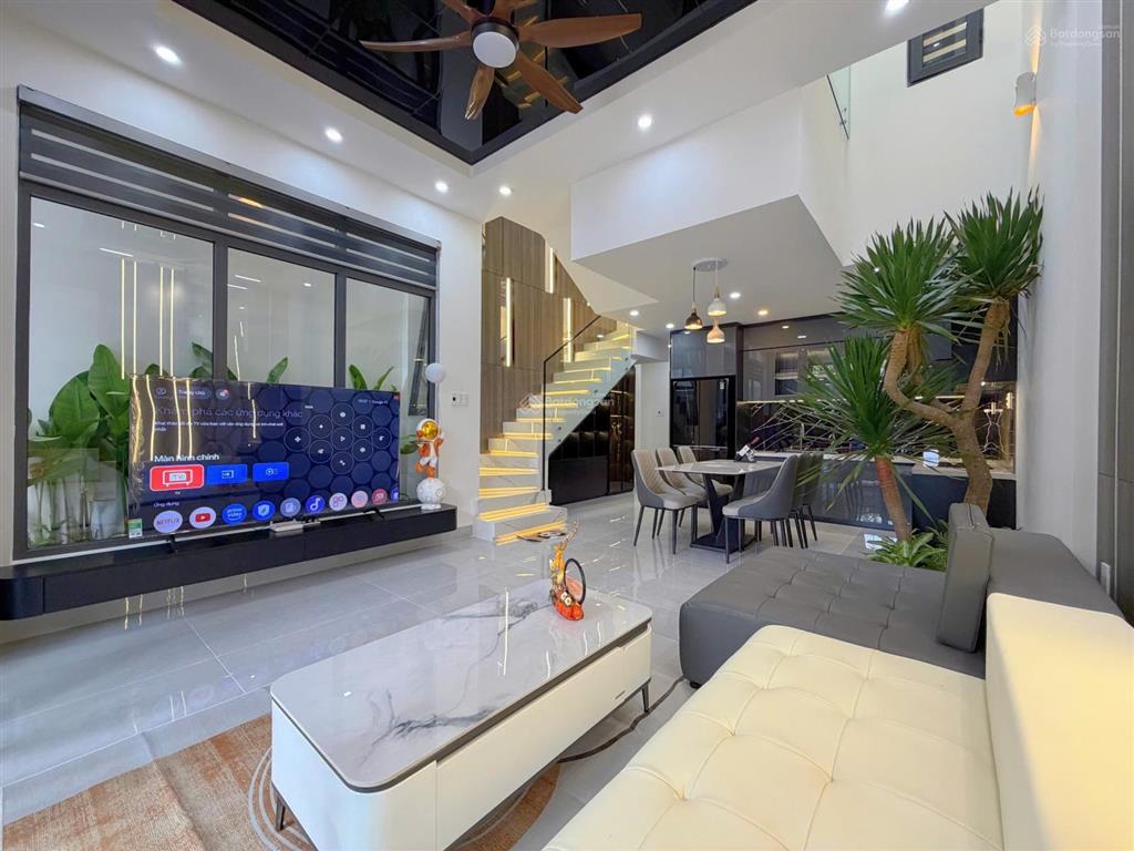 Cho thuê nhà nguyên căn hòa minh  liên chiểu  3 tầng full nội thất cao cấp  25 triệu/tháng