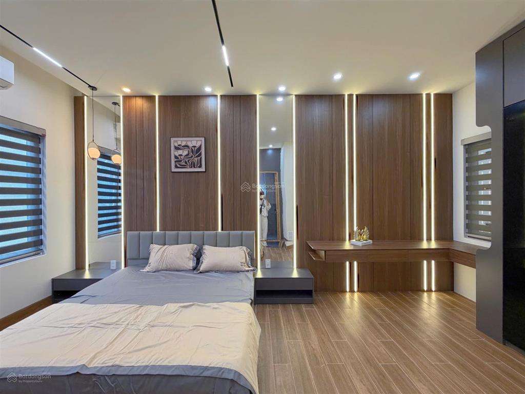 Cho thuê nhà nguyên căn hòa minh  liên chiểu  3 tầng full nội thất cao cấp  25 triệu/tháng