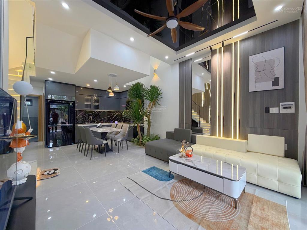 Cho thuê nhà nguyên căn hòa minh  liên chiểu  3 tầng full nội thất cao cấp  25 triệu/tháng