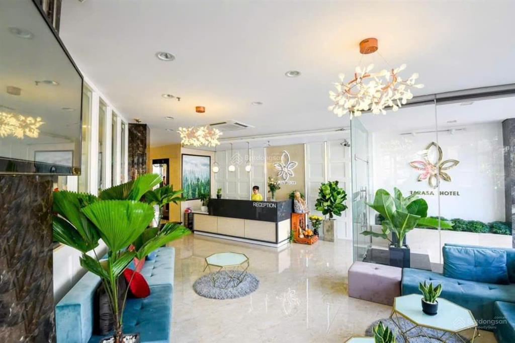 Chính chủ bán khách sạn mặt tiền đống đa, hải châu, đà nẵng  diện tích 240m