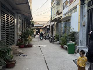 Siêu phẩm 5 tầng full nội thất  hẻm xe hơi  sát aeon tên lửa  chỉ 6 tỷ 700tr